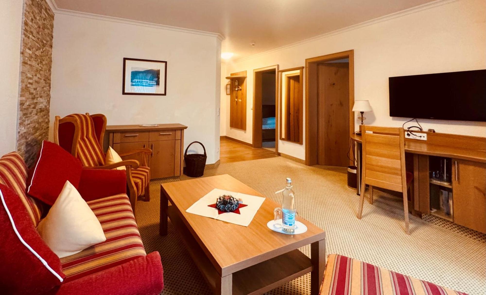 Dr Lohbeck Privathotel Sonne Baiersbronn Exterior photo