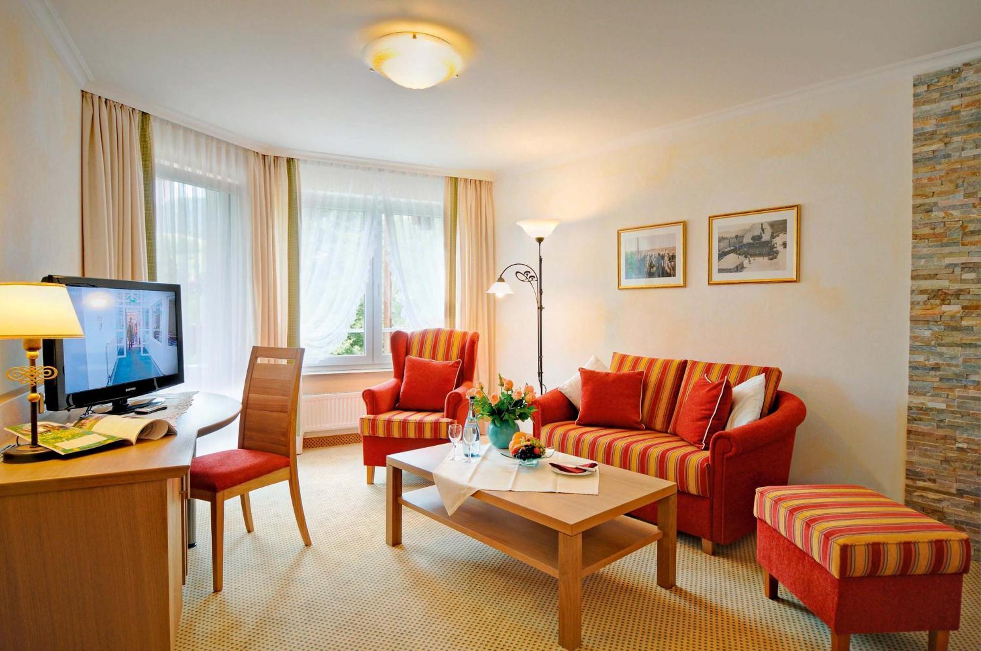 Dr Lohbeck Privathotel Sonne Baiersbronn Exterior photo